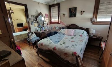 Casona con GRAN POTENCIAL PARA REMODELAR