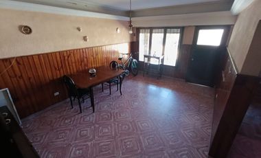 Venta Casa 3 amb. a Reciclar Barrio Fortunato