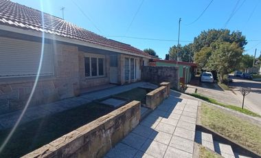Venta Casa 3 amb. a Reciclar Barrio Fortunato