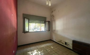 Venta PH 3 ambientes Villa Domínico con Cochera