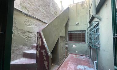 Venta PH 3 ambientes Villa Domínico con Cochera