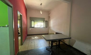 Venta PH 3 ambientes Villa Domínico con Cochera