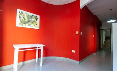 CASA 5 AMB LOTE PROPIO JARDÍN QUINCHO COCHERA