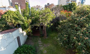 CASA 5 AMB LOTE PROPIO JARDÍN QUINCHO COCHERA
