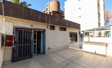 CASA 5 AMB LOTE PROPIO JARDÍN QUINCHO COCHERA