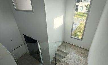 Casa 5 ambientes con pileta en alquiler - Las Golondrinas