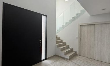 Casa 5 ambientes con pileta en alquiler - Las Golondrinas