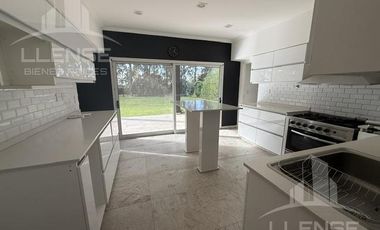 Casa 5 ambientes con pileta en alquiler - Las Golondrinas
