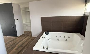Casa 5 ambientes con pileta en alquiler - Las Golondrinas