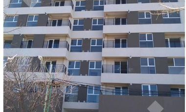 VENTA DEPARTAMENTO 1 DORMITORIO C/COCHERA Y BAULERA  - CENTRO, CIPOLLETTI