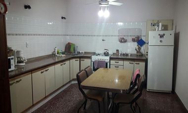 Casa - Burzaco
