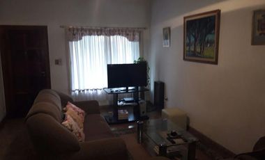 Casa - Burzaco