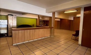 Edificio de +3,000 m² con Salones de Eventos y Oficinas | Santa María