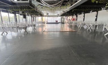 Edificio de +3,000 m² con Salones de Eventos y Oficinas | Santa María