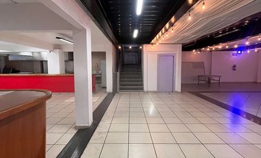 Edificio de +3,000 m² con Salones de Eventos y Oficinas | Santa María