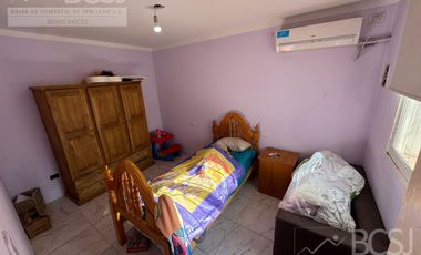 Casa Rawson limite con Santa Lucia