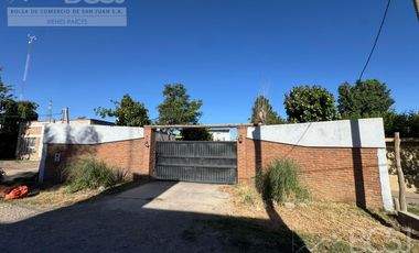 Casa Rawson limite con Santa Lucia