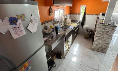 Casa Rawson limite con Santa Lucia