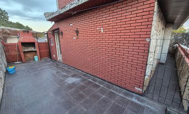 Departamento en Banfield Este