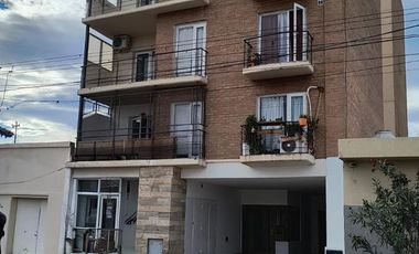 Local en Cipolletti