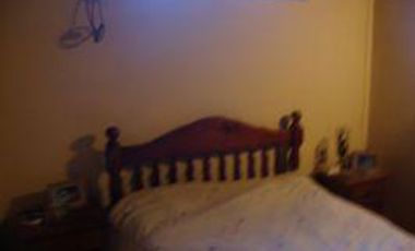 Vende:Chalet