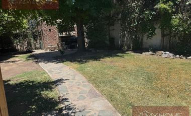 Luminosa y amplia casa en excelente entorno proximo estacion Acassuso