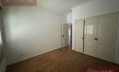 Luminosa y amplia casa en excelente entorno proximo estacion Acassuso