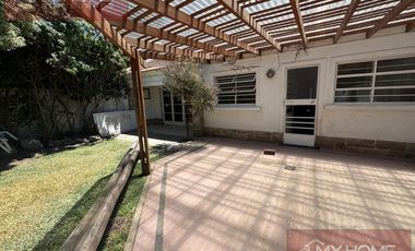 Luminosa y amplia casa en excelente entorno proximo estacion Acassuso