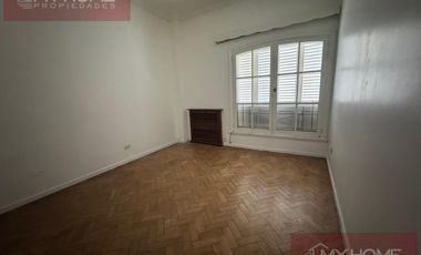 Luminosa y amplia casa en excelente entorno proximo estacion Acassuso