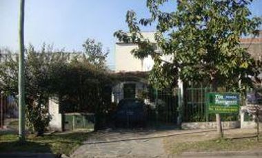 Vende:Casa