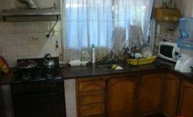 Vende:Casa