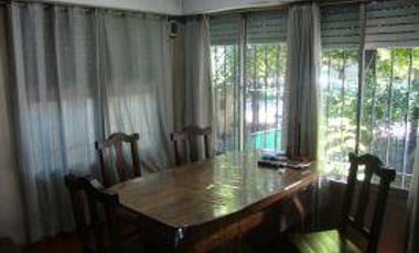 Vende:Casa