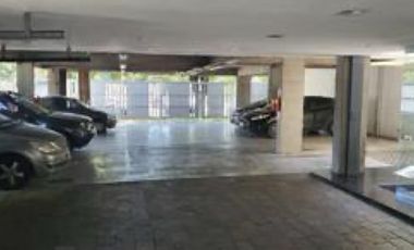 VENTA COCHERA EN ACASSUSO EN PB