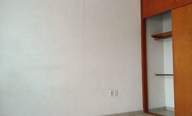 CASA EN RENTA EN AGUA MARINA