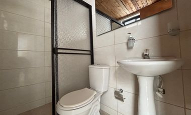 CASA EN ARRIENDO UBICADA EN ENVIGADO SECTOR EL TRIANON