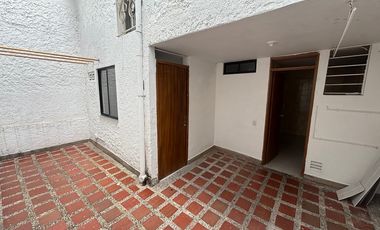 CASA EN ARRIENDO UBICADA EN ENVIGADO SECTOR EL TRIANON