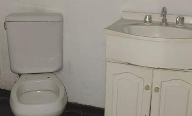 amplio departamento 3 ambientes