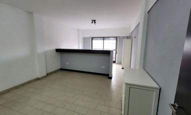 Departamento un ambiente - Morón