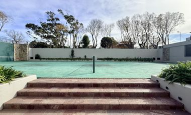 Impecable tres ambientes en Torres del Golf