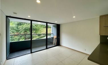 ARRIENDO APARTAESTUDIO EN POBLADO SECTOR PALMAS - COUNTRY CLUB
