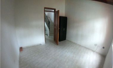 ALQUILO CASA EN UNIDAD RESIDENCIAL SAN FRANCISCO 3 NIQUIA