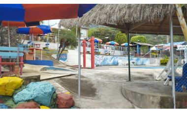 CENTRO RECREATIVO EN VENTA VEREDA EL POMO CERRITO A 25 Min de Palmira