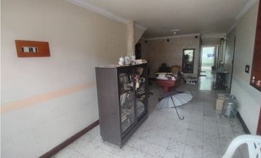 CASA EN VENTA PALMIRA 1ER PISO BARRIO MIRRIÑAO