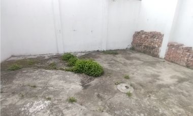 CASA EN VENTA EN PALMIRA BARRIO NUEVO ESPACIOSA CASA COLONIAL