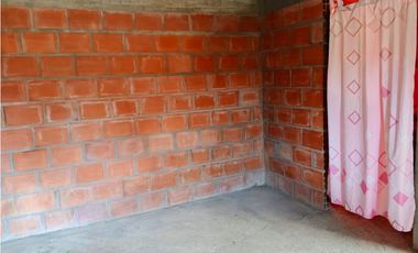 CASA CAMPESTRE EN PALMIRA TIENDA NUEVA