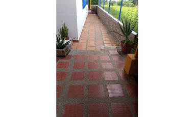 SE VENDE CHALET EN QUIMBAYA EXCELENTE UBICACION CERCA FILANDIA
