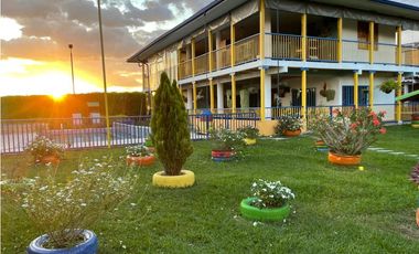 SE VENDE CHALET EN QUIMBAYA EXCELENTE UBICACION CERCA FILANDIA