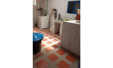 SE VENDE CHALET EN QUIMBAYA EXCELENTE UBICACION CERCA FILANDIA