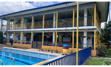 SE VENDE CHALET EN QUIMBAYA EXCELENTE UBICACION CERCA FILANDIA
