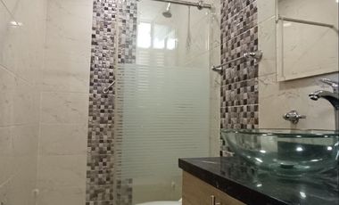Casa Unifamiliar Piso 3 en Ciudad Jardin, Sur, Cali, Colombia
